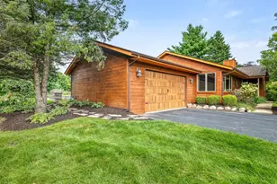 584 Sunnyfield Rd, Belvidere, IL 61008 - Photo 5