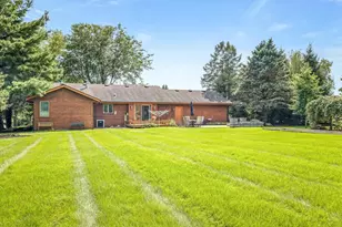 584 Sunnyfield Rd, Belvidere, IL 61008 - Photo 45