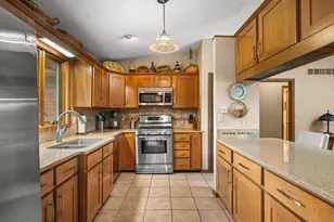 584 Sunnyfield Rd, Belvidere, IL 61008 - Photo 17