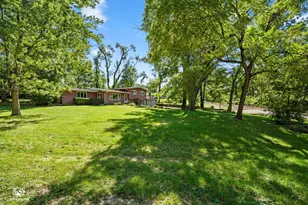 162 Barbara Ln, New Lenox, IL 60451 - Photo 3
