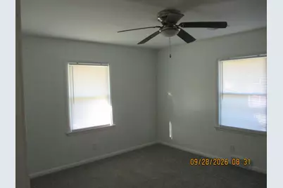 10 Lilac Drive, Centralia, IL 62801 - Photo 11