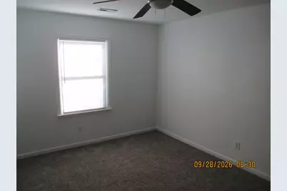 10 Lilac Drive, Centralia, IL 62801 - Photo 9