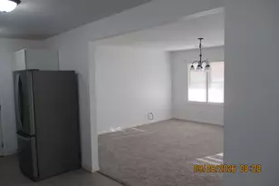 10 Lilac Dr, Centralia, IL 62801 - Photo 5