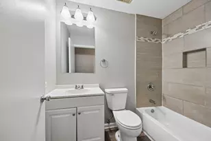 2625 Turtle Creek Dr, Hazel Crest, IL 60429 - Photo 23