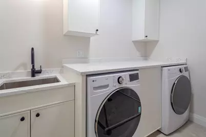 1625 W Julian Street, Chicago, IL 60622 - Photo 29