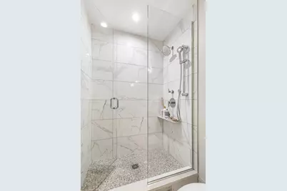 435 Madison Street #205, Oak Park, IL 60302 - Photo 13