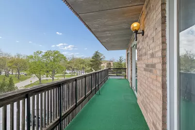8025 Woodglen Lane #403, Downers Grove, IL 60516 - Photo 23