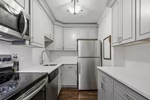 607 W Wrightwood Ave, Chicago, IL 60614 - Photo 3