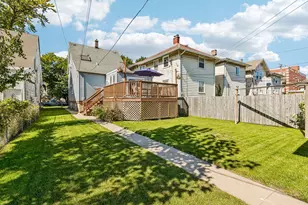 4731 N Kilbourn Ave, Chicago, IL 60630 - Photo 35