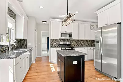 813 Walton Lane, Grayslake, IL 60030 - Photo 9