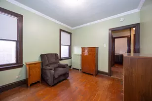 5226 W Wolfram St, Chicago, IL 60641 - Photo 15