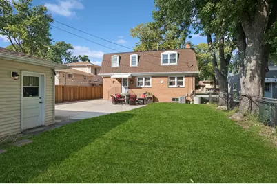 9043 Bartlett Avenue, Brookfield, IL 60513 - Photo 25