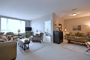 850 Village Center Dr, Burr Ridge, IL 60527 - Photo 35