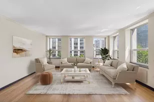 2626 N Lakeview Ave, Chicago, IL 60614 - Photo 3