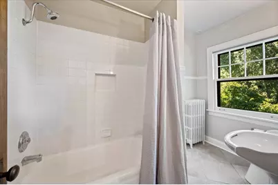 1626 Elmwood Avenue, Wilmette, IL 60091 - Photo 19