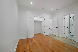 6845 S St Lawrence Ave, Chicago, IL 60637 - Photo 9