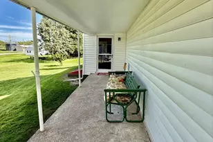 400 N School St, Atkinson, IL 61235 - Photo 7