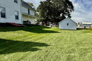 400 N School St, Atkinson, IL 61235 - Photo 5