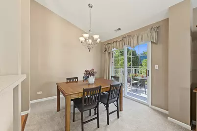 2410 Georgetown Circle, Aurora, IL 60503 - Photo 11