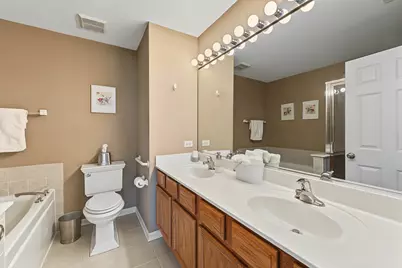 2410 Georgetown Circle, Aurora, IL 60503 - Photo 15