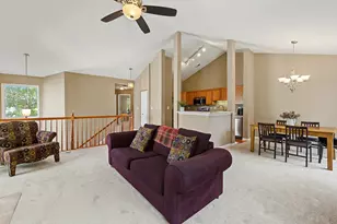 2410 Georgetown Cir, Aurora, IL 60503 - Photo 5