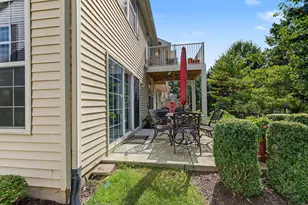 2410 Georgetown Cir, Aurora, IL 60503 - Photo 27