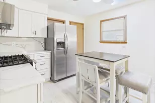 1507 Oakton St, Park Ridge, IL 60068 - Photo 13