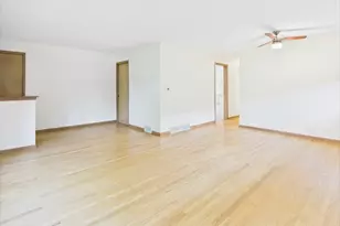 1507 Oakton St, Park Ridge, IL 60068 - Photo 11