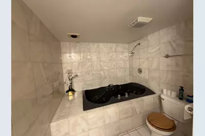9211 S Roberts Road #1B, Hickory Hills, IL 60457 - Photo 11