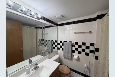 9211 S Roberts Road #1B, Hickory Hills, IL 60457 - Photo 13