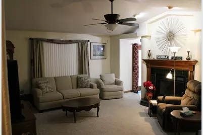 701 Marsha Lane, Rock Falls, IL 61071 - Photo 9