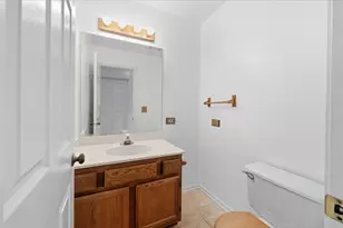 1153 Dovercliff Way, Crystal Lake, IL 60014 - Photo 17