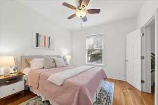 2314 W Byron St, Chicago, IL 60618 - Photo 5