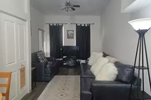 7204 S Rhodes Ave, Chicago, IL 60619 - Photo 3