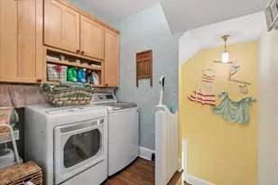 735 Hawthorne Ln, Geneva, IL 60134 - Photo 17