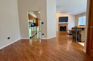 2304 Olde Mill Rd, Plainfield, IL 60586 - Photo 3