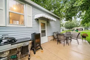 214 N Jackson Ave, Polo, IL 61064 - Photo 27