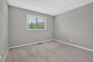 15110 Evergreen Dr, Orland Park, IL 60462 - Photo 15