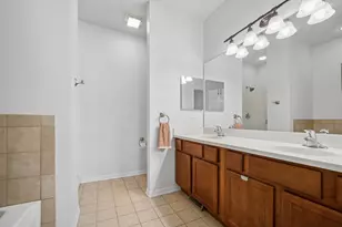 152 Dawson Dr, Elgin, IL 60120 - Photo 13