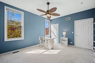 152 Dawson Dr, Elgin, IL 60120 - Photo 15