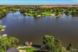 1181 Lady Bird Dr, Lake Holiday, IL 60552 - Photo 33