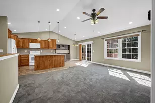171 Cassidy Rd, Normal, IL 61761 - Photo 9