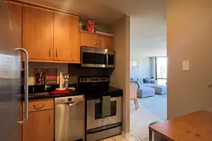 2650 N Lakeview Ave, Chicago, IL 60614 - Photo 7