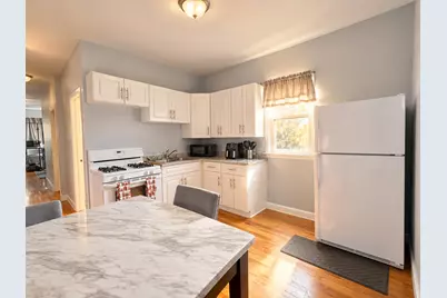 7844 S Greenwood Avenue, Chicago, IL 60619 - Photo 5