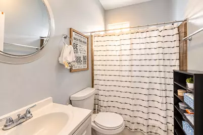 7844 S Greenwood Avenue, Chicago, IL 60619 - Photo 17