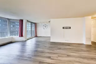 4170 N Marine Dr, Chicago, IL 60613 - Photo 15