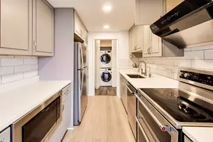 4170 N Marine Dr, Chicago, IL 60613 - Photo 19