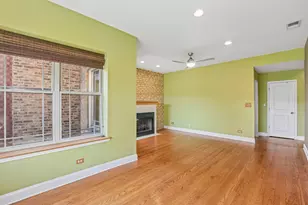 4942 N Spaulding Ave, Chicago, IL 60625 - Photo 3