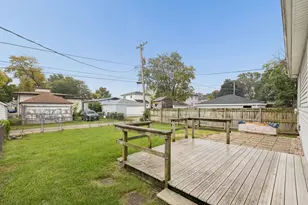 1104 N Prairie Ave, Joliet, IL 60435 - Photo 13