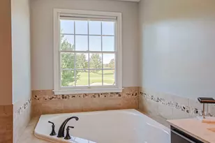 7 Tournament Dr S, Hawthorn Woods, IL 60047 - Photo 29
